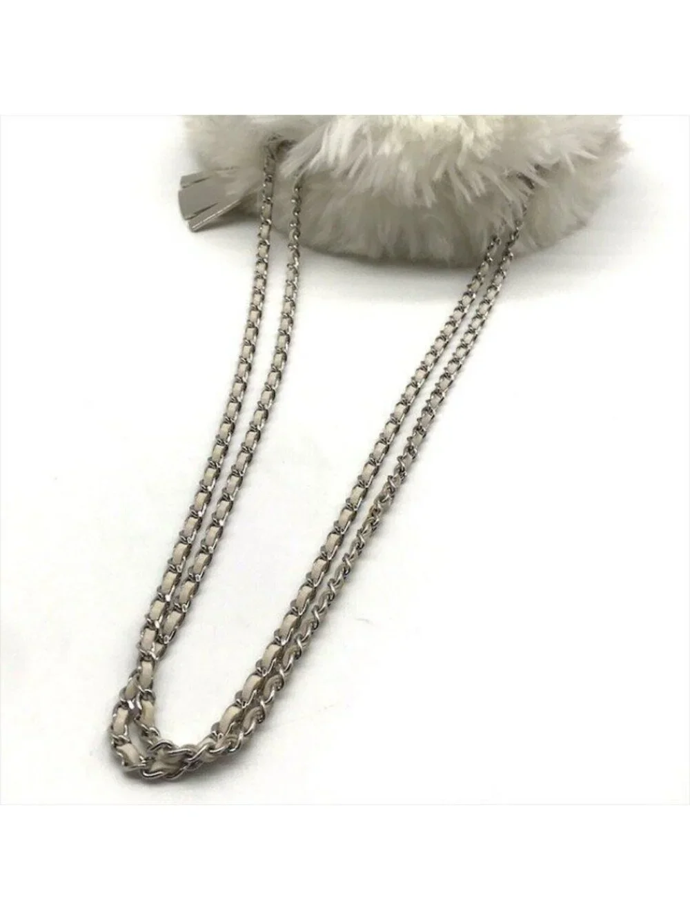 Chanel CC Logo Chain Shoulder Bag Crossbody White Silver - Picture 6 of 10